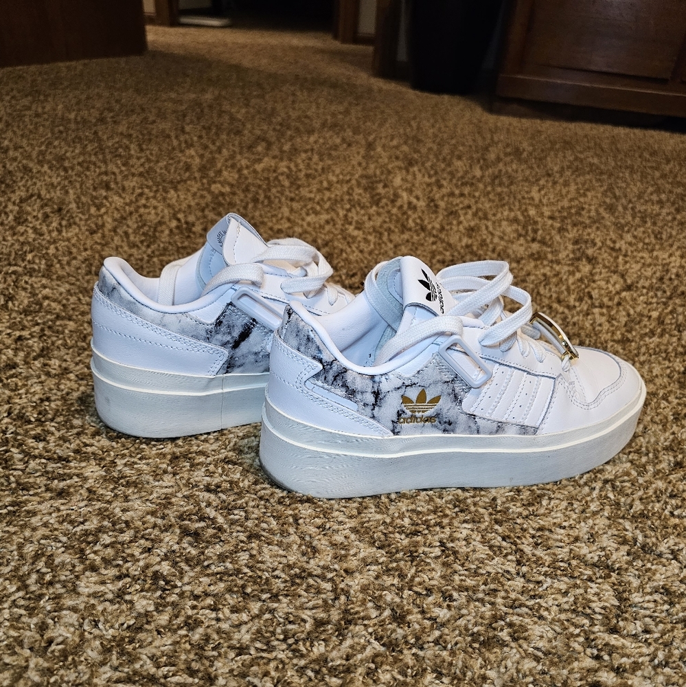 Adidas Forum Marble - Size 6